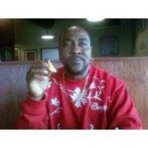 Meet your Posher, Derrick